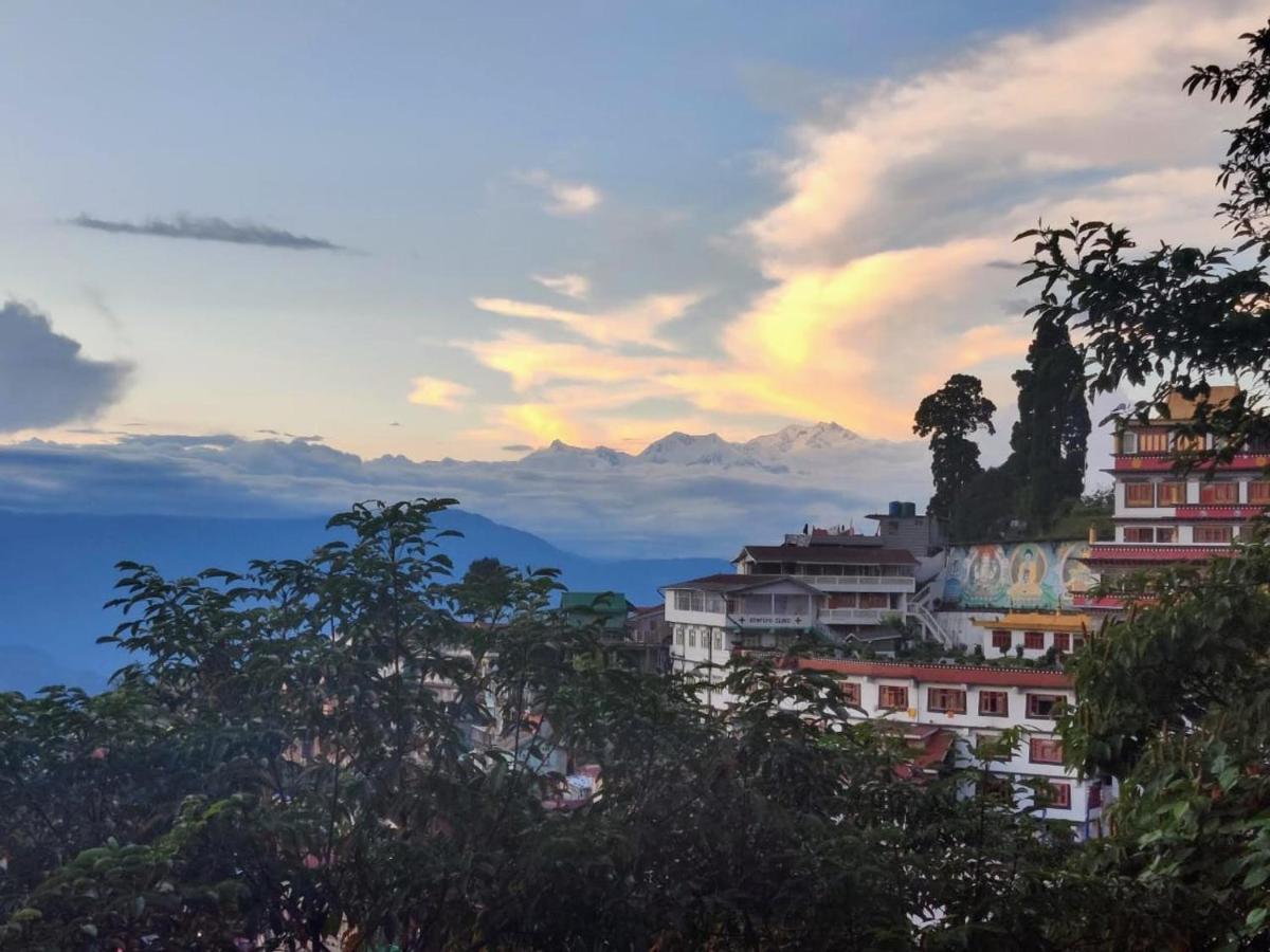 Mountain Chalet Darjeeling  Exterior photo